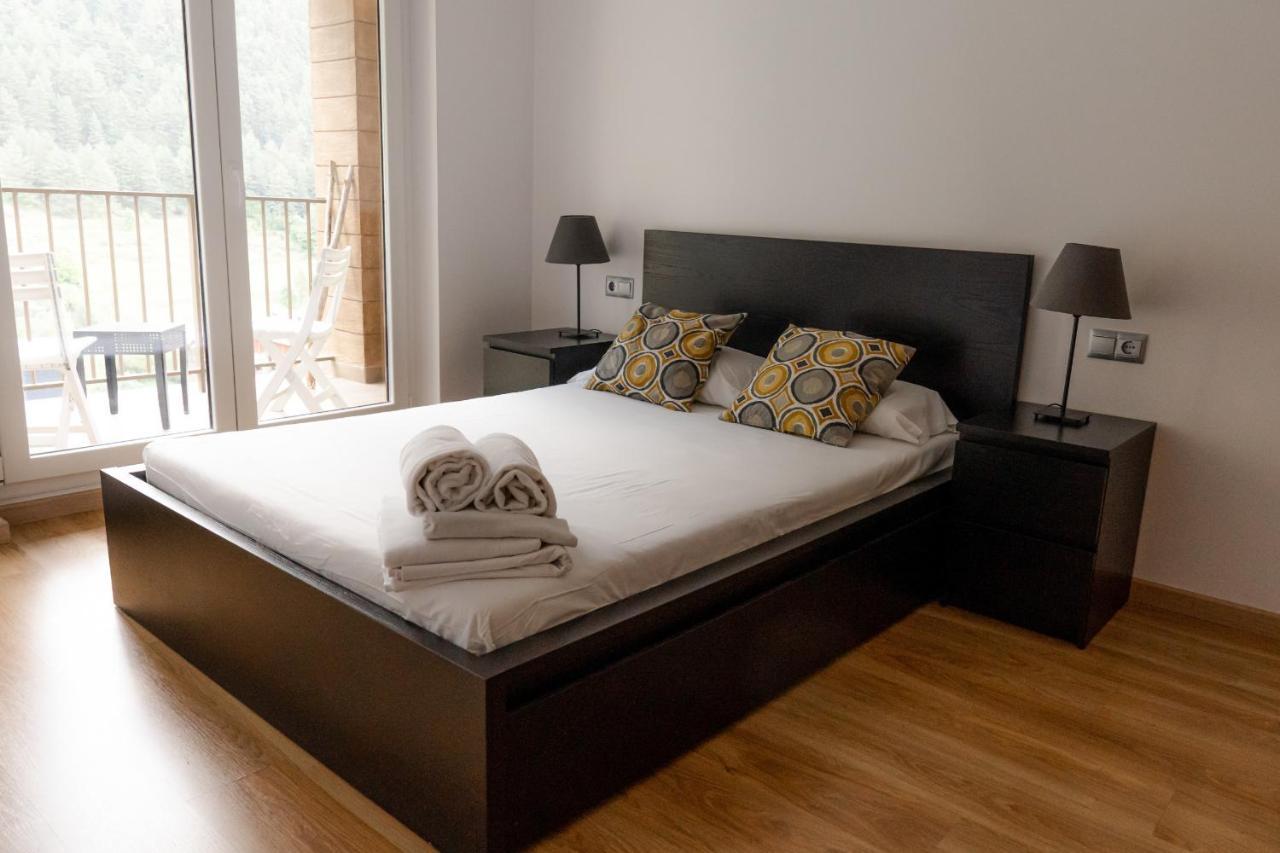 Apartamento Moderno El Bosque En Аринсал Екстериор снимка